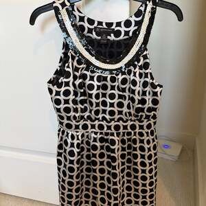 INC International Concepts Sleeveless Top 10 Black White Sequin Neck Peplum Silk